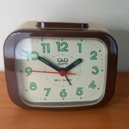 Quartz retro bedside - q, q