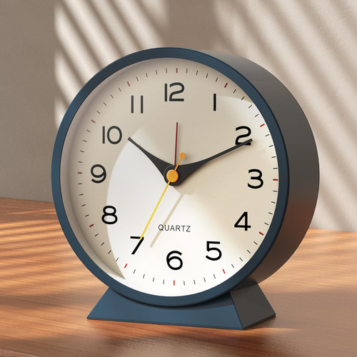 Analog alarm clock - 4.5",
